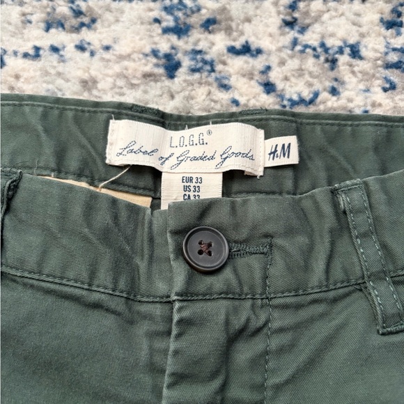 H&M Olive Chinos for Men - Picture 2 of 10